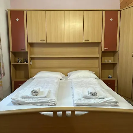 Apartament Casa Shprese - The Traditional *