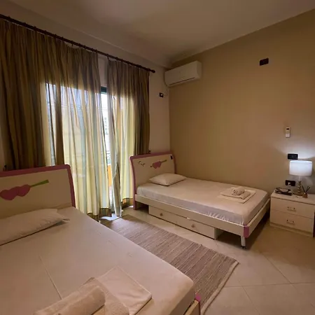 Casa Shprese - The Traditional Apartament