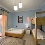 Casa Shprese - The Traditional شقة تيرانا
