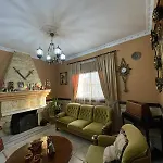 Casa Shprese - The Traditional شقة تيرانا
